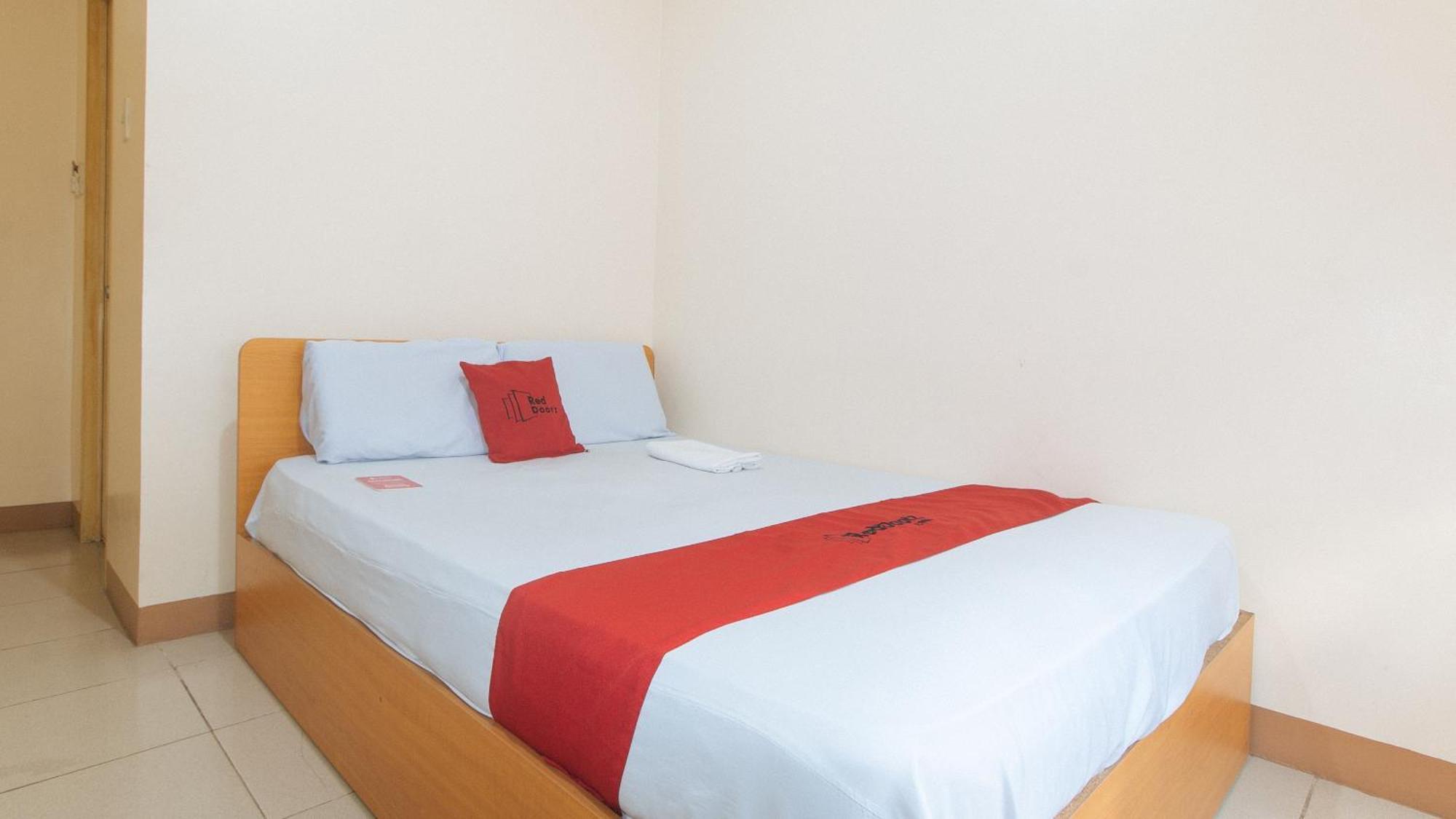 Reddoorz @ Asiana Pension Inn Mandaue Exterior foto